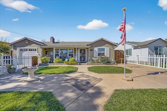 221 Tapadero St, Salinas, CA 93906