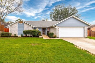 2941 Cresthaven Dr, Grapevine, TX 76051