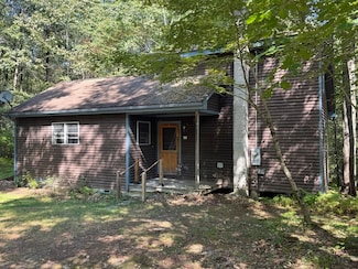 191 Wickett Pond Rd, Wendell, MA 01379
