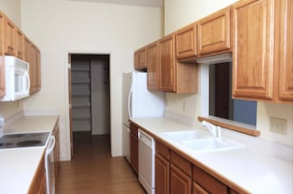 223 N Main St, Eaton Rapids, MI 48827