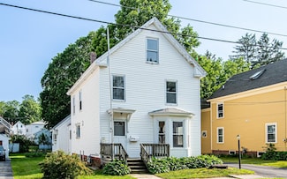 4 Walnut St, Exeter, NH 03833