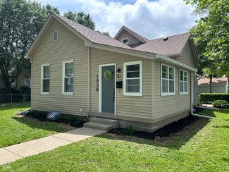 1038 Sycamore St, Columbus, IN 47201