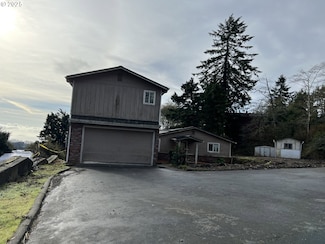 1032 Marina Heights Rd, Brookings, OR 97415