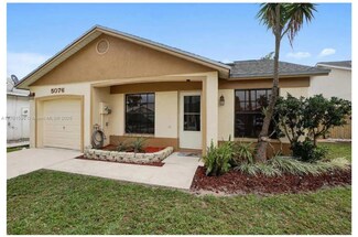 5076 Arbor Glen Cir, Lake Worth, FL 33463