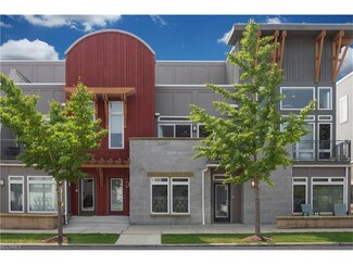 7415 Battery Park Blvd Unit H7415, Cleveland, OH 44102
