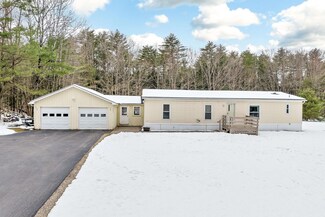 241 Cross Mill Rd, Northfield, NH 03276