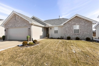 3403 Prairie View Dr, Rockford, IL 61114