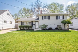 6417 Scott Dr, Brookpark, OH 44142