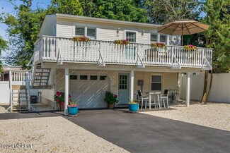 132 Jaynes Ave, Island Heights, NJ 08732