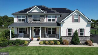4 Palomino Cir, Mantua, NJ 08051