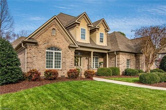 2325 Castleloch Ct, High Point, NC 27265