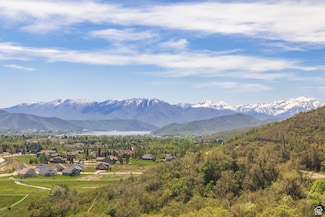 350 Luzern Rd, Midway, UT 84049