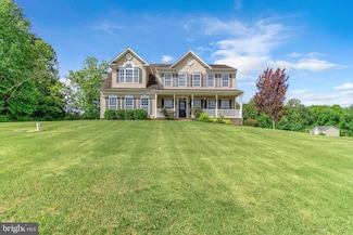 15829 Chalice Vine Ct, Hughesville, MD 20637