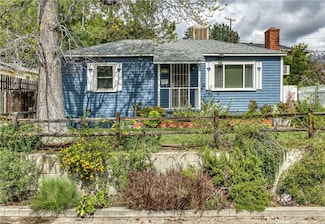 3611 4th Ave, La Crescenta, CA 91214