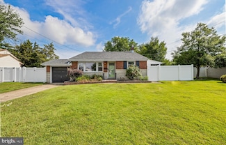 159 Sunnyside Ln, Bellmawr, NJ 08031