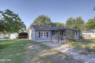 1609 Garrison Ave, Sarcoxie, MO 64862