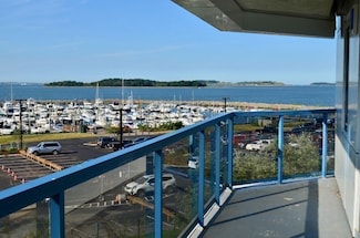 2001 Marina Dr Unit 211, Quincy, MA 02171