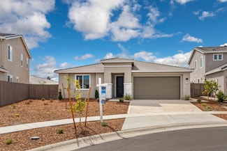 780 Pacific Grove Way, Olivehurst, CA 95961