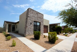 922 E Paseo Way, Phoenix, AZ 85042