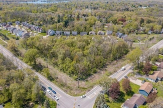 000 Wise Rd, Commerce Charter Township, MI 48382