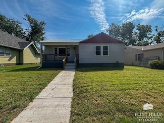 610 S Broadway, Herington, KS 67449