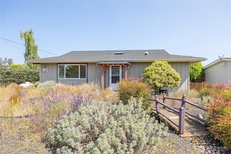 702 E Alder St, Sequim, WA 98382