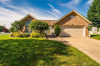 302 Windgate Ct, Clayton, OH 45315