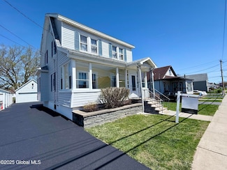 13 Grieme Ave, Amsterdam, NY 12010