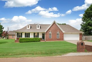 325 Sterling Farm Dr, Atoka, TN 38004