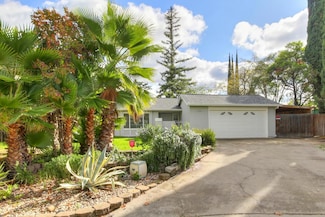 7001 Woodside Dr, Sacramento, CA 95842