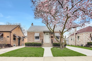 4445 Grove Ave, Berwyn, IL 60402