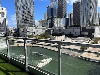92 SW 3rd St Unit 1105, Miami, FL 33130