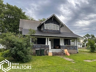406 N East St, Hedrick, IA 52563