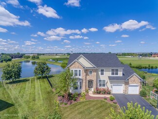 316 Hemlock Ct, Oswego, IL 60543