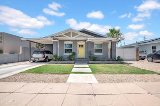 1229 E Moreland St, Phoenix, AZ 85006