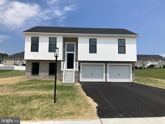565 Ripple Dr Unit 68, Hanover, PA 17331