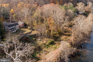 3596 River Rd, Lumberville, PA 18933