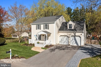 734 Dogwood Ln, Annapolis, MD 21409