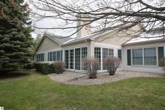 606 Meadowview Ln Unit 12, Elk Rapids, MI 49629