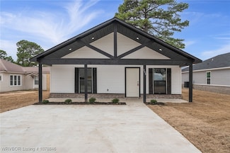 153 Kidd Ln, Poteau, OK 74953