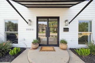 4148 Bissonnet St, Houston, TX 77005