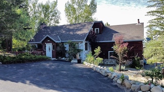 555 Juniper Dr Unit 21, Mammoth Lakes, CA 93546