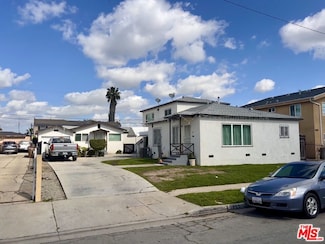 1055 W 102nd St, Los Angeles, CA 90044