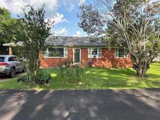 311 Walnut St, Summit, MS 39666