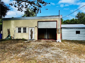 10581 E Buck Ln, Floral City, FL 34436