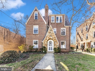 721 Erie Ave Unit 7216, Takoma Park, MD 20912