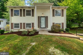 4957 Linsey Ct, Woodbridge, VA 22193