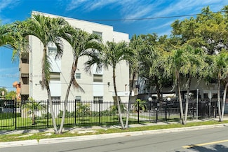 1337 NW 1st St Unit 12, Miami, FL 33125