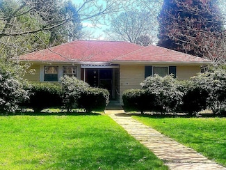 118 Walnut St, Brookville, PA 15825