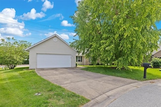 3216 Eastridge Dr, Belleville, IL 62221
